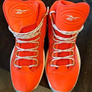 Reebok original mid only the strong survive men’s size 11 slightly used